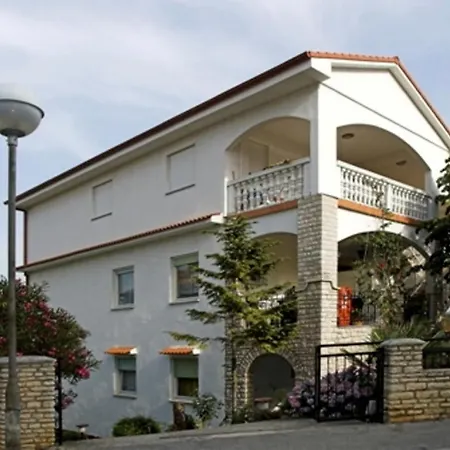 In With Sea View, Terrace, Air Conditioning, Wifi 633-2 Pula