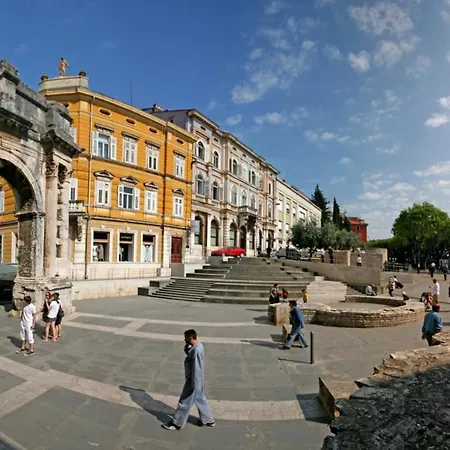 In With Sea View, Terrace, Air Conditioning, Wifi 633-2 *