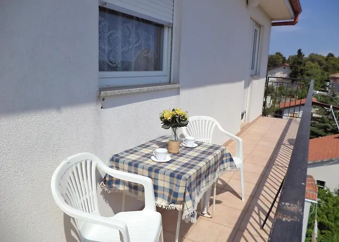 Apartman In With Sea View, Terrace, Air Conditioning, Wifi 633-2