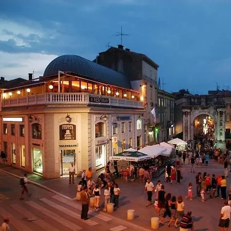 Апартаменты In With Sea View, Terrace, Air Conditioning, Wifi 633-2