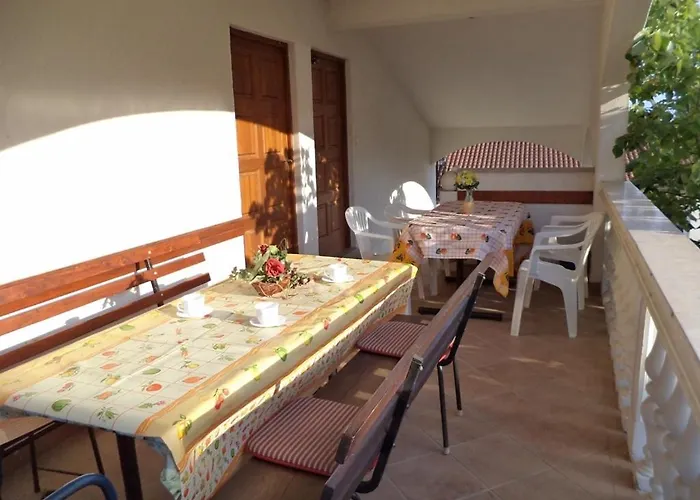 In With Sea View, Terrace, Air Conditioning, Wifi 633-2 Pula