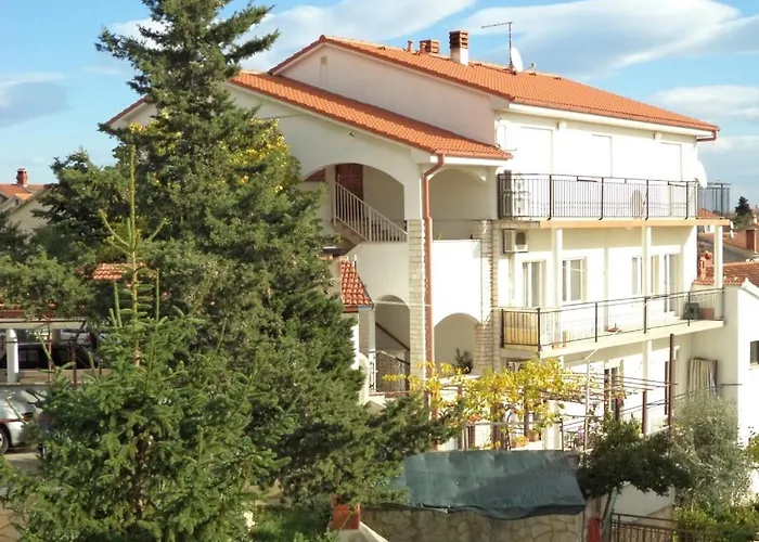 In With Sea View, Terrace, Air Conditioning, Wifi 633-2 Pula